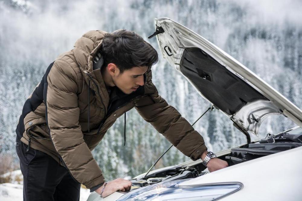 Don't let winter knock your battery ou cold.